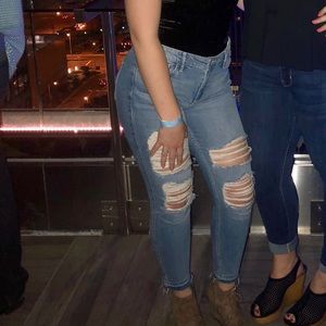 Hollister High Rise Super Skinny Crop Jeans